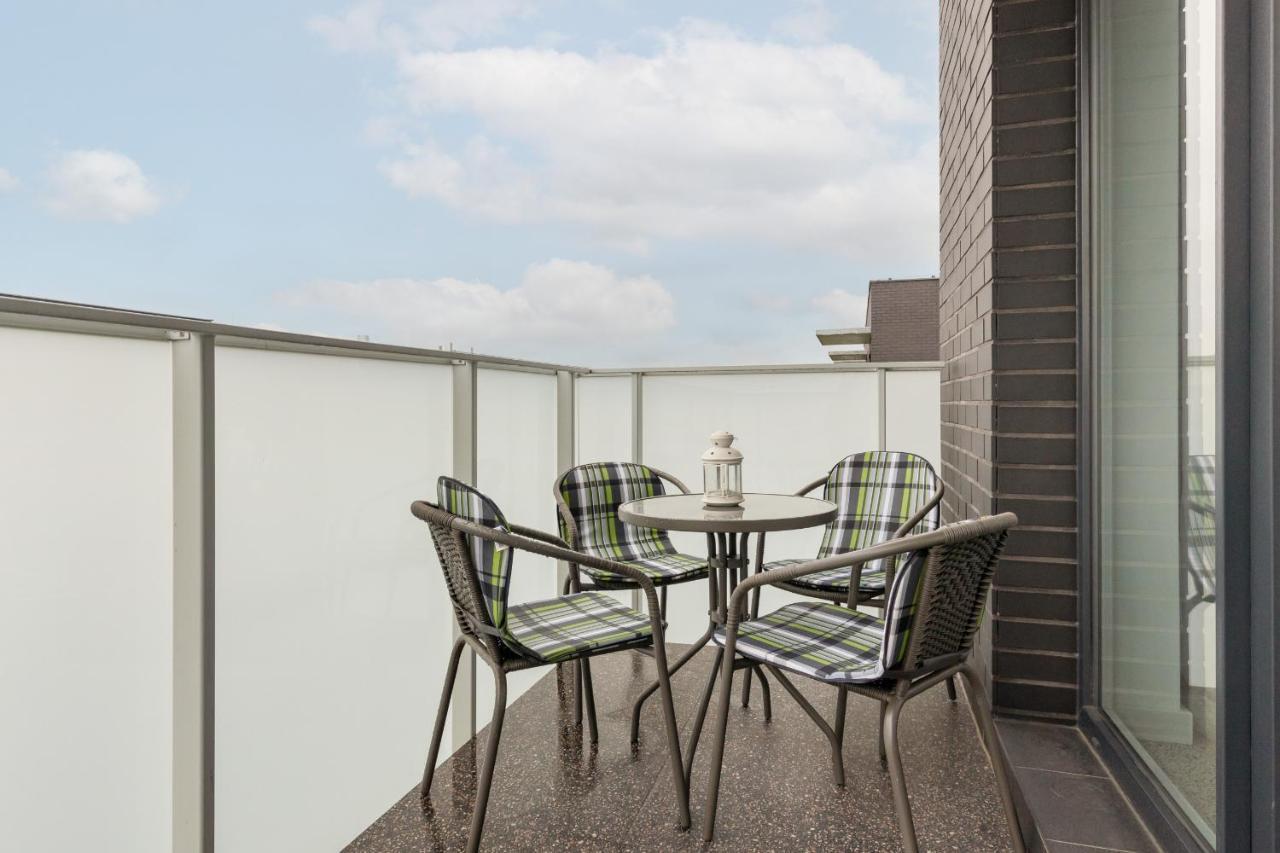 Trendy & Spacious 3-Room Apartament Warsaw Wilanow By Noclegi Renters Bagian luar foto