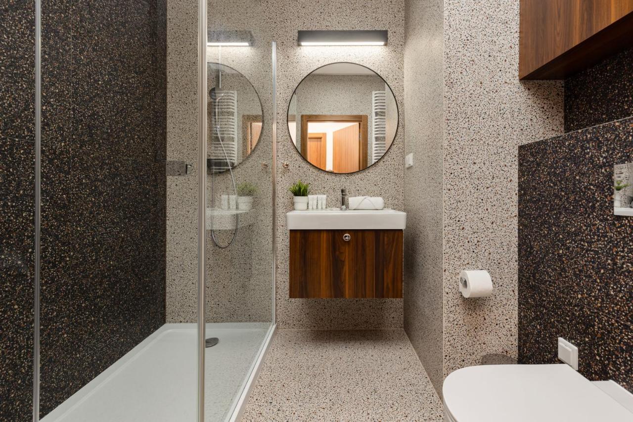 Trendy & Spacious 3-Room Apartament Warsaw Wilanow By Noclegi Renters Bagian luar foto