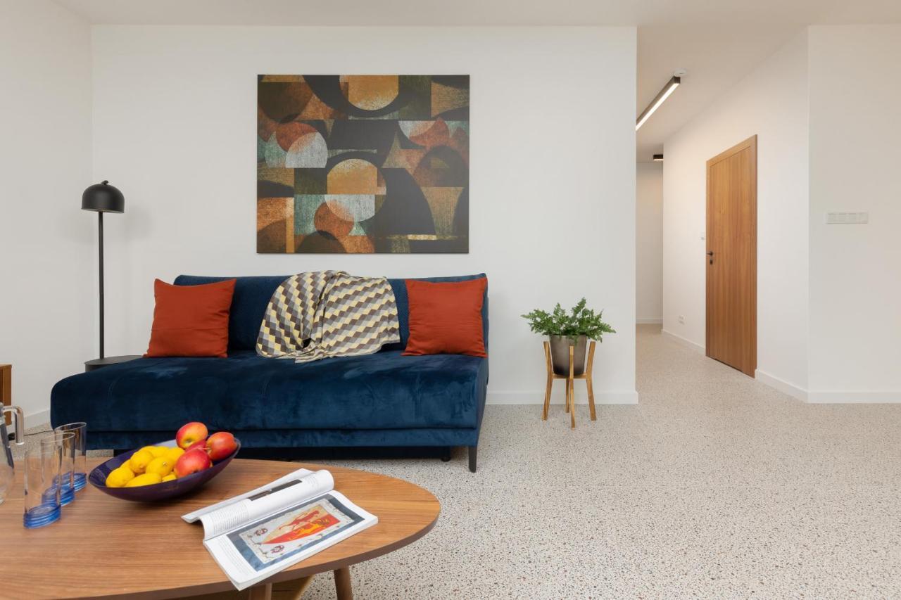 Trendy & Spacious 3-Room Apartament Warsaw Wilanow By Noclegi Renters Bagian luar foto