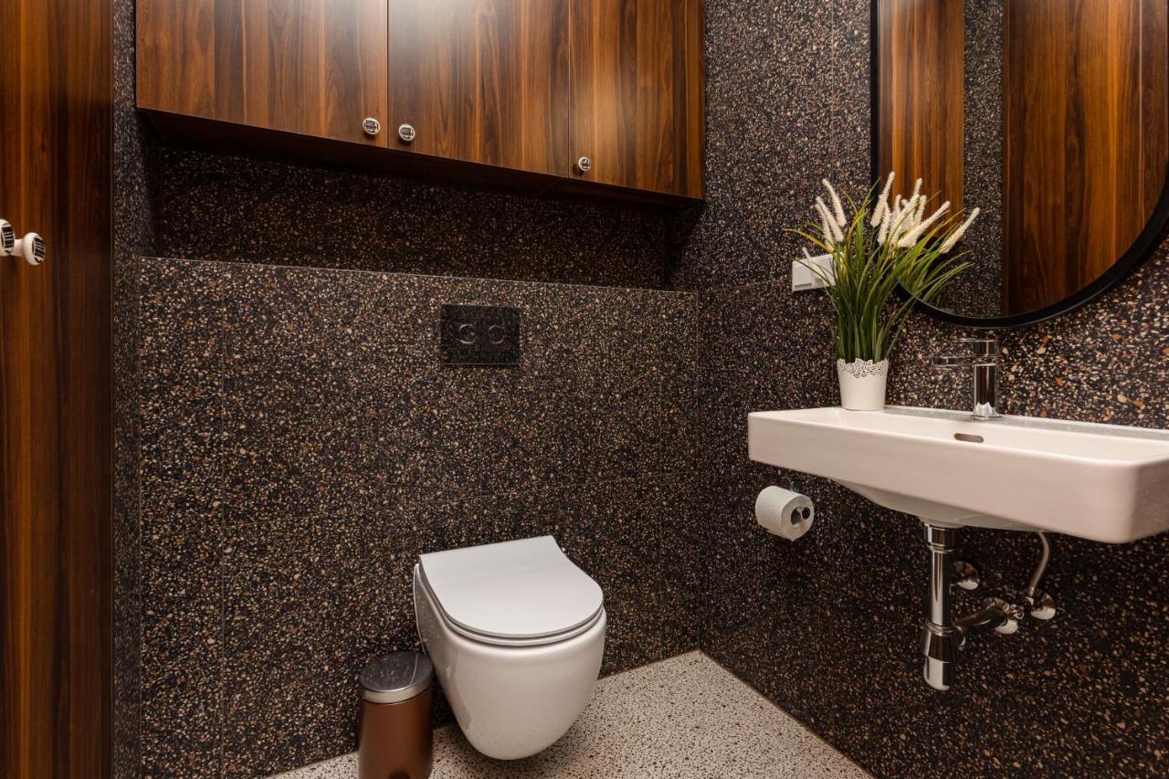 Trendy & Spacious 3-Room Apartament Warsaw Wilanow By Noclegi Renters Bagian luar foto
